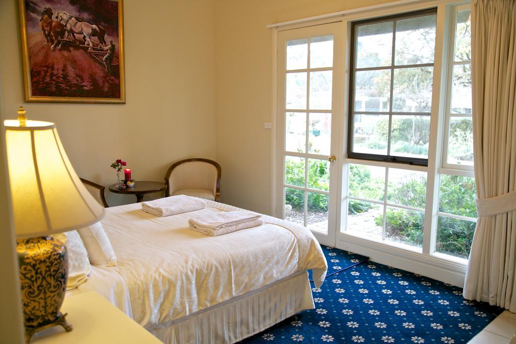 Motel Holly Lane Mews Yarra Glen Zewnętrze zdjęcie